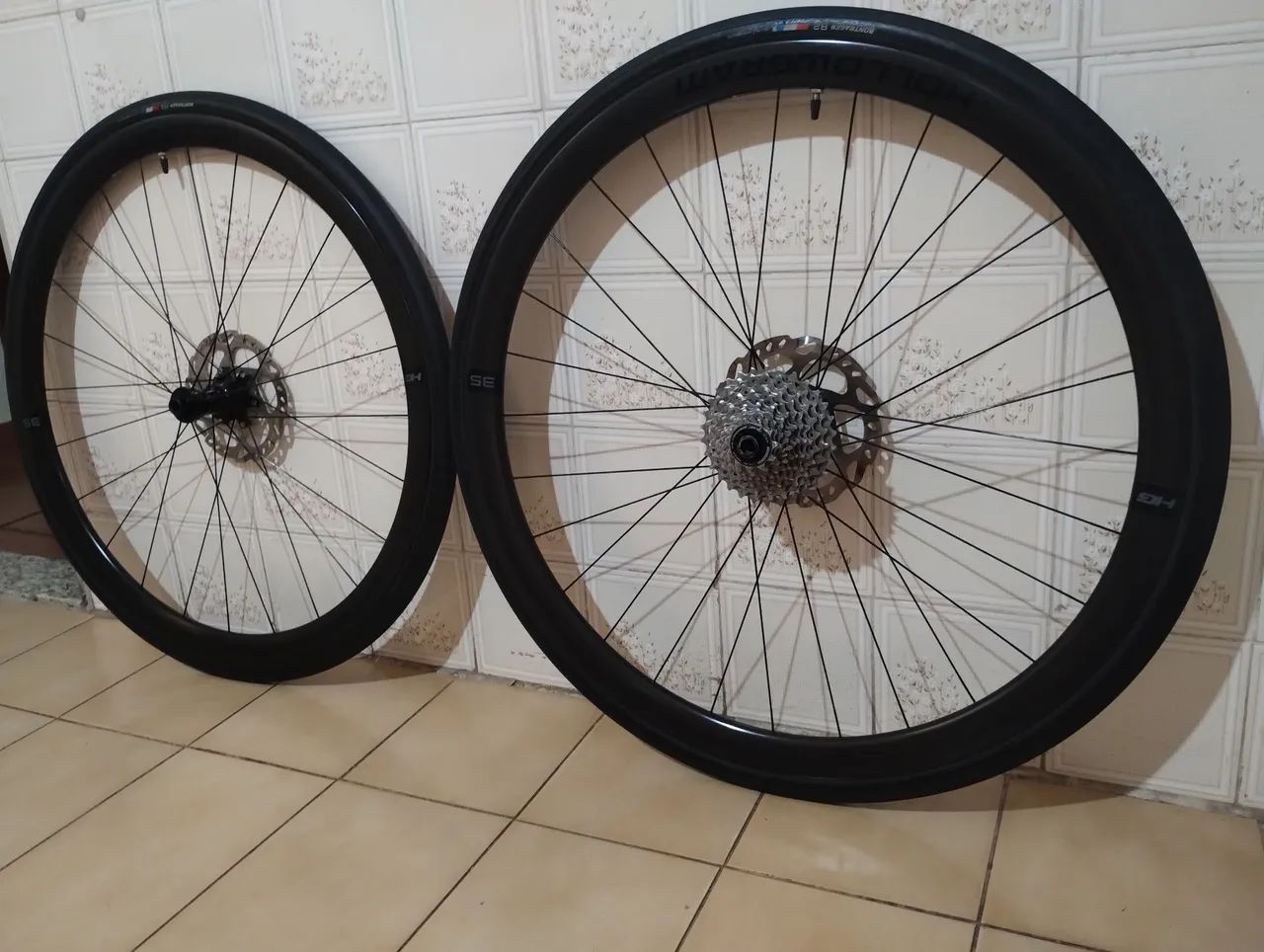 Rodas Hollowgram HG35 Carbono Disc