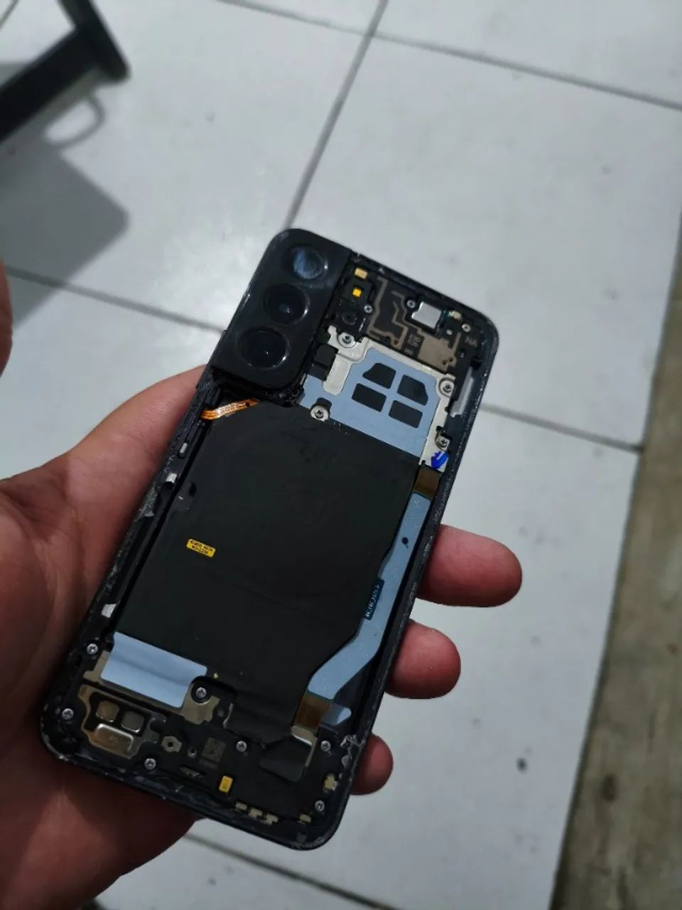 Galaxy S22 para conserto.