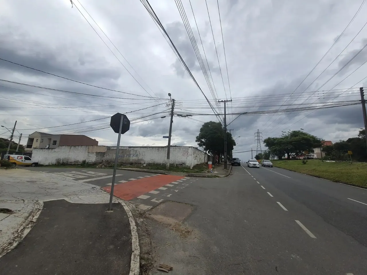 TERRENO à venda com 870m² por R$ 1.200.000,00 no bairro Capão Raso - CURITIBA / PR