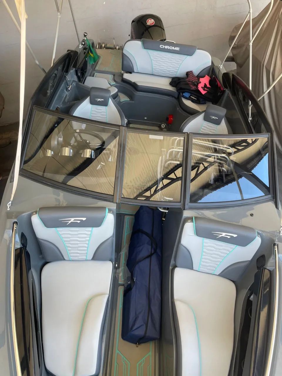 VENDO FOCKER 212 com APENAS 11 HORAS  - Foto 4