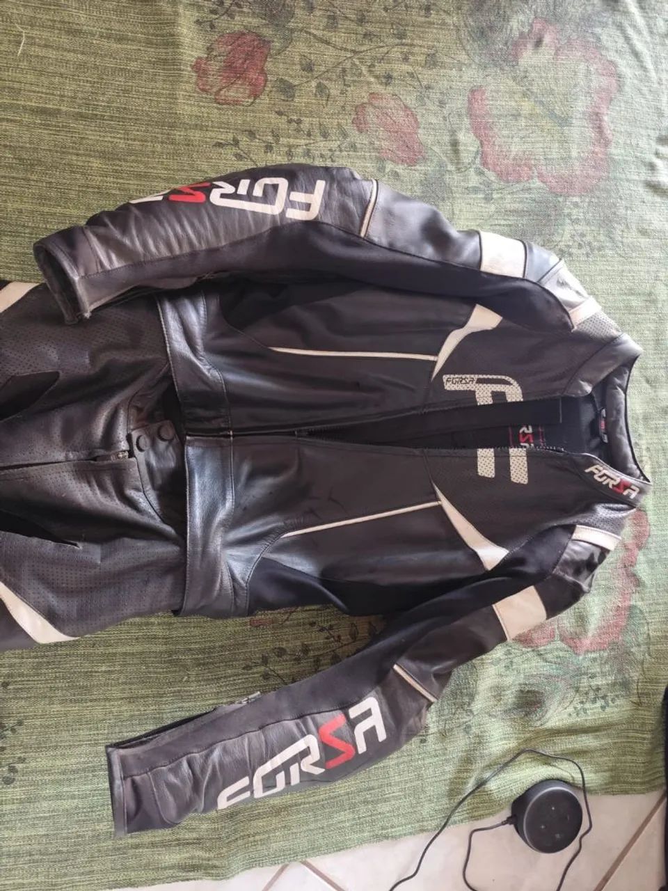 Macacão de Couro para Motociclista FORSSA - Tamanho 50 - Foto 3