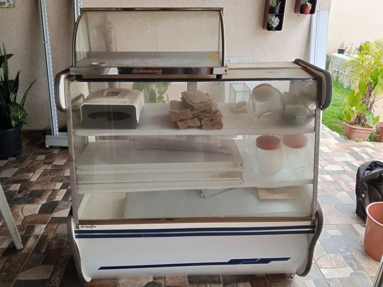 Comercio64298418799233120