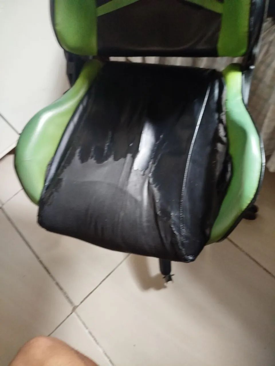 Cadeira gamer pichau - Foto 4