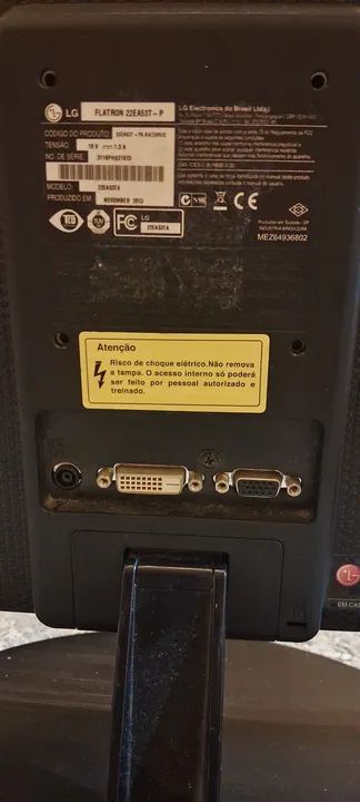 Monitor LG 22 EA53T -  tela tricada