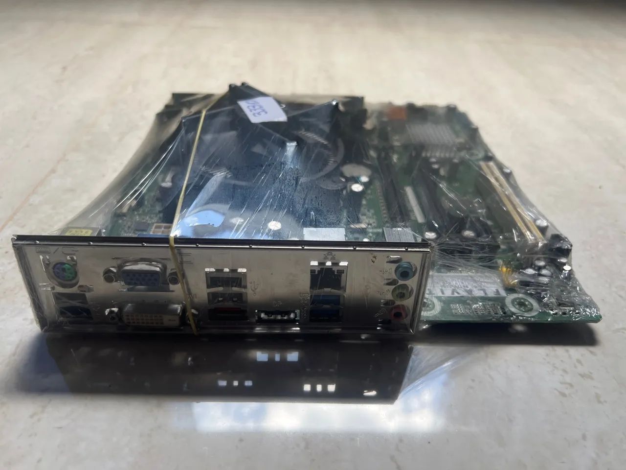 Kit placa mãe + processador i3-2120 + memória 4gb + espelho + cooler - Foto 2