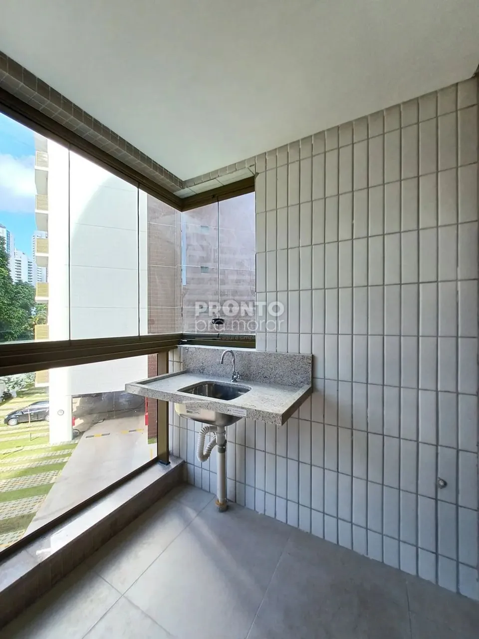 Excelente apartamento recém entregue localizado no bairro de Casa Forte, com 134,96m² de á