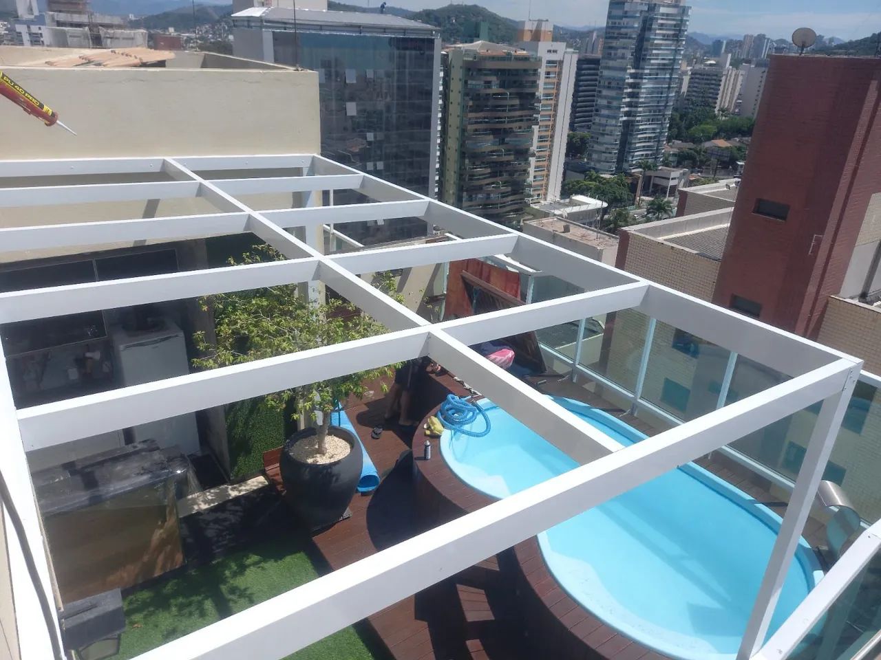 Vidraçaria/ manutenção de fechamento de varanda