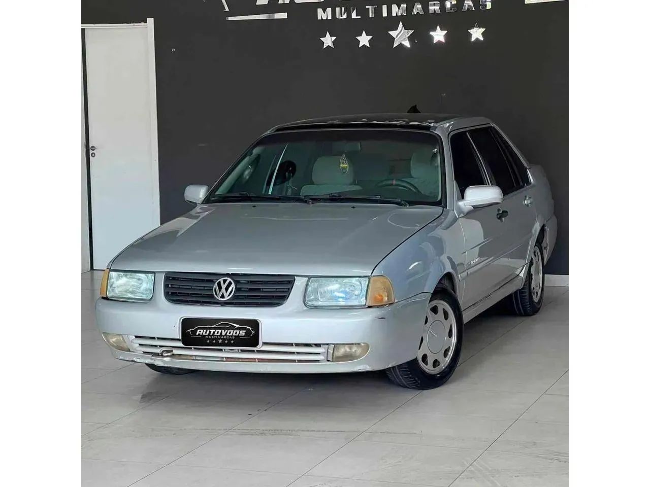 Santana Comfortline 1.8 mi 8v álcool 2003