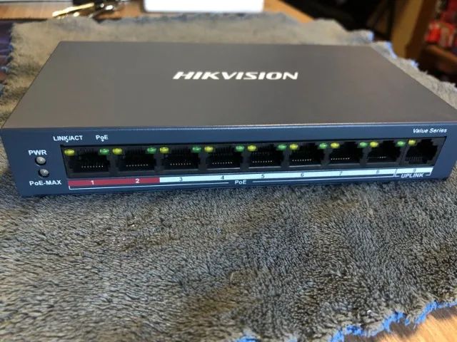 Switch 8 portas  uplink POE Fast Ethernet