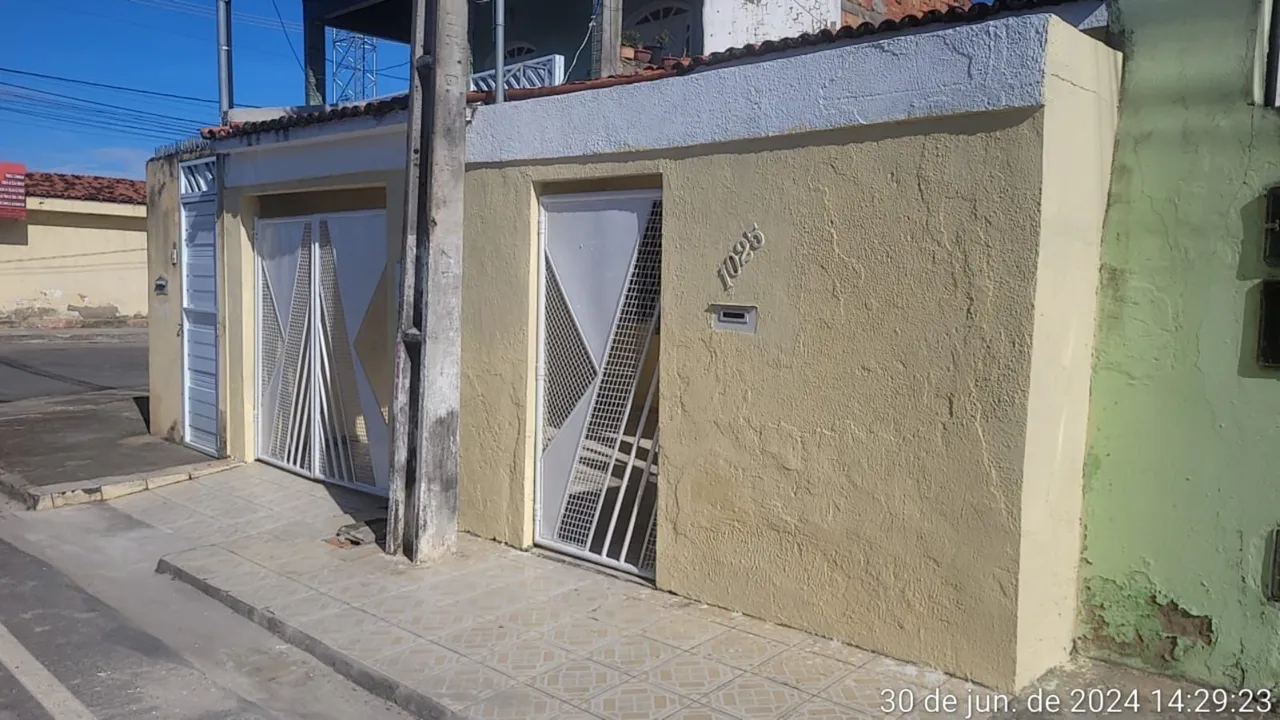 Aluga-se casa no Marcos Freire 2