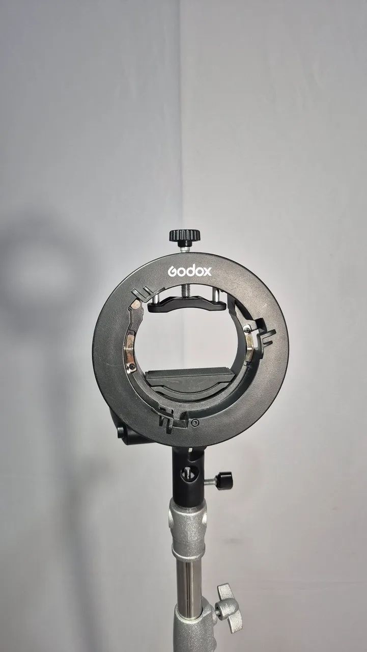 Suporte para flash Bowens Godox S2 - Foto 3