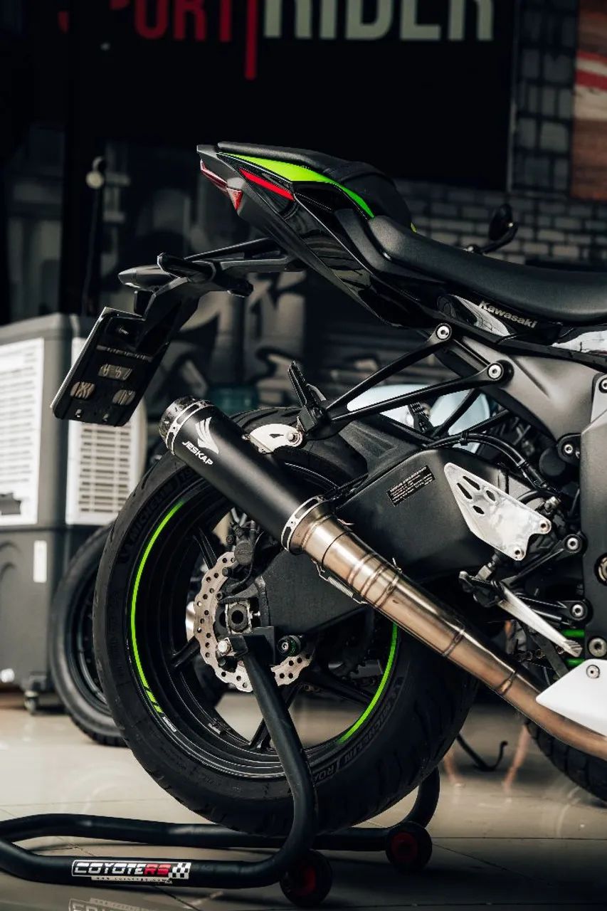 Kawasaki Zx-6r 636cc 2021 - 1519543494 | OLX