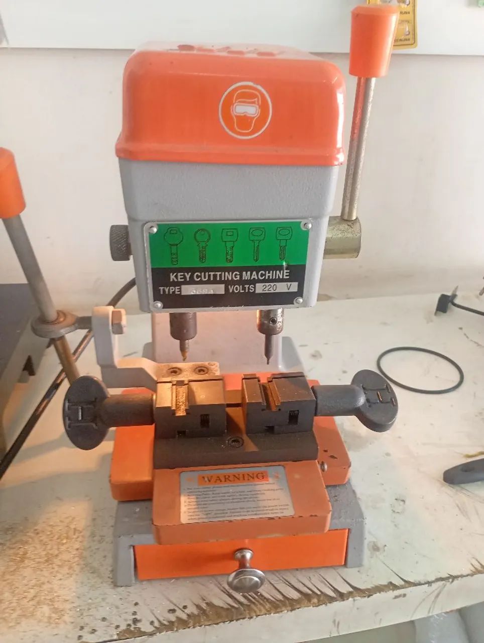 Máquina de copiar chave - Foto 3
