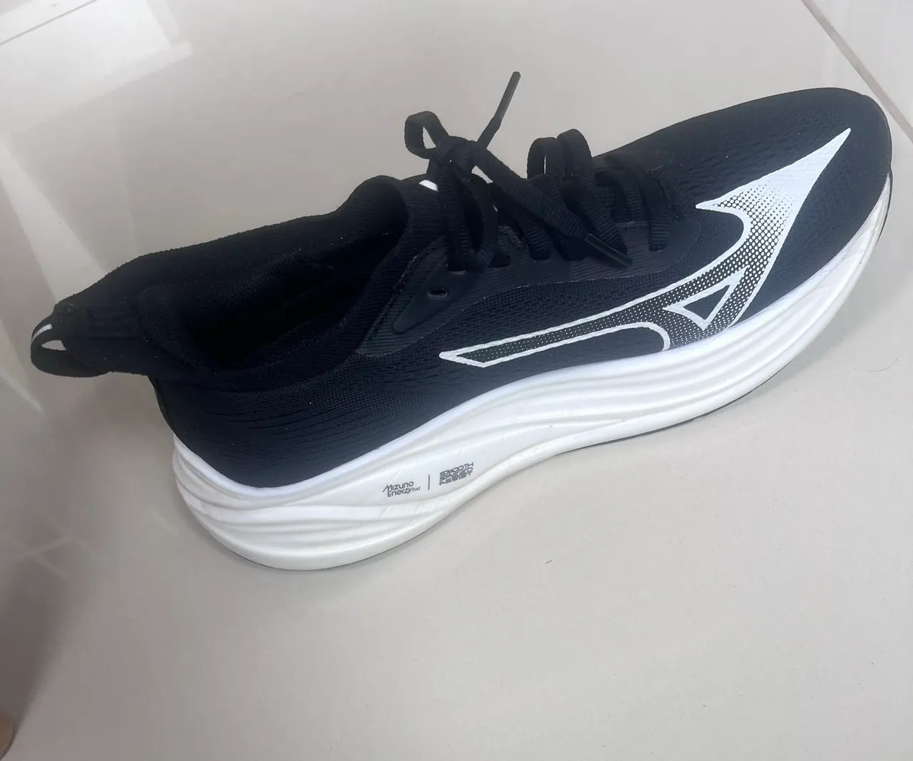 Tênis de corrida Mizuno neo zen II - Foto 2