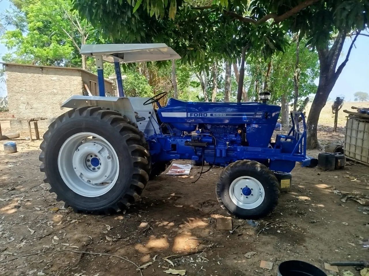 Trator agrícola 