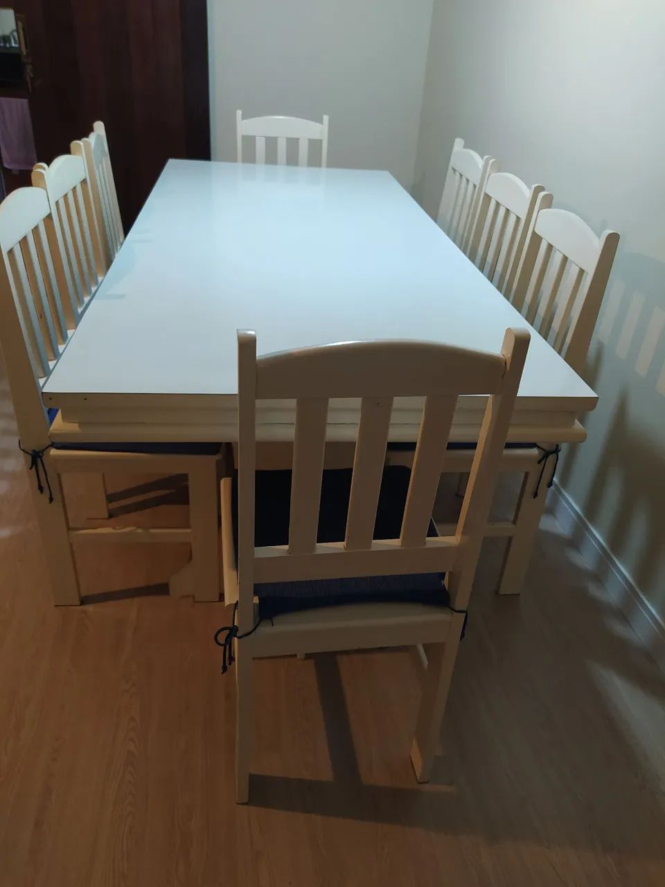 Mesa em MDF - 8 cadeiras - Foto 2