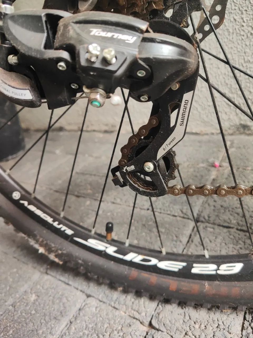 Bicicleta absolute aro 29, 21 marchas Shimano   - Foto 3