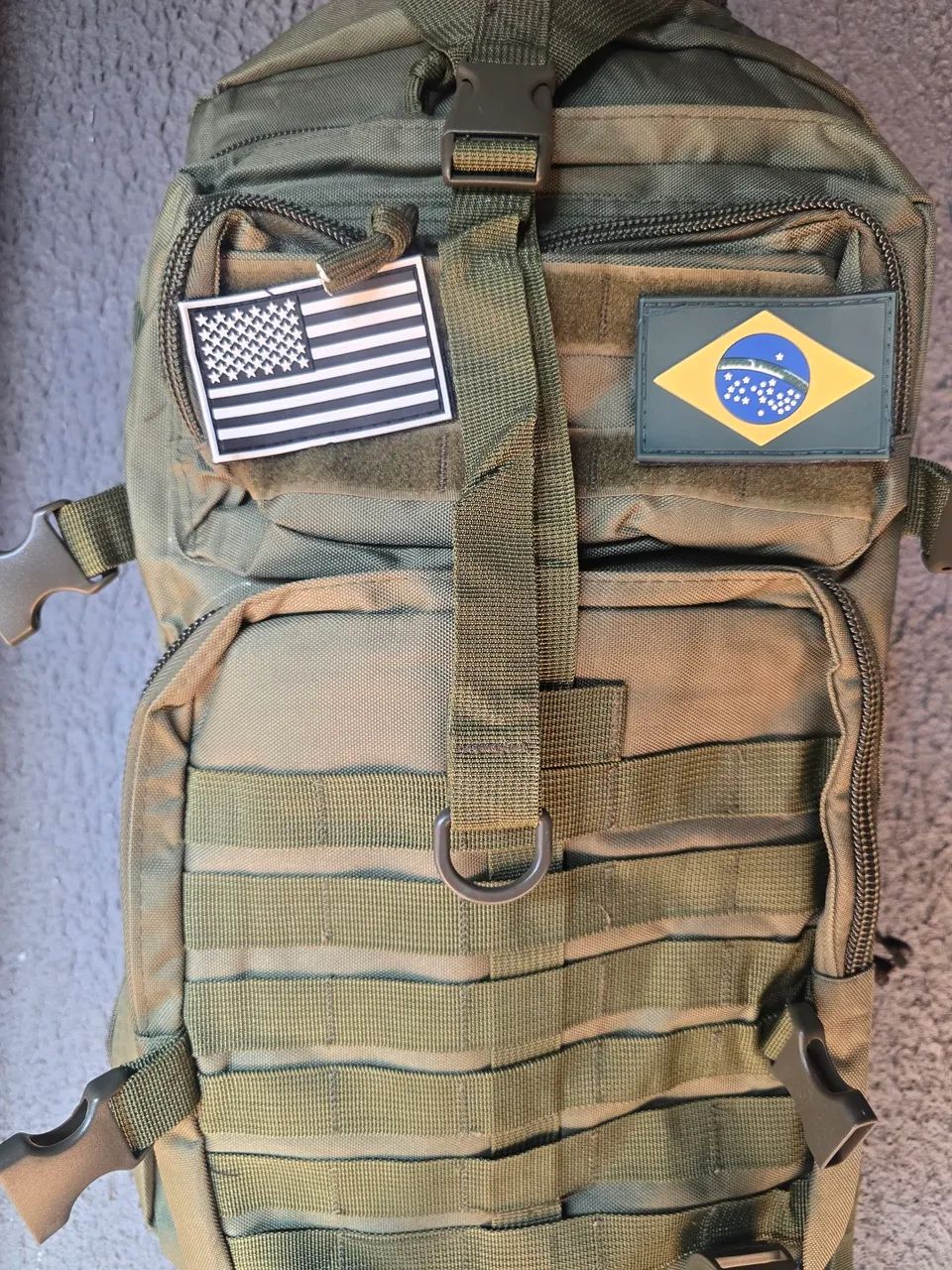 Mochila tática masculina resistente impermeável 150Litros - Foto 2