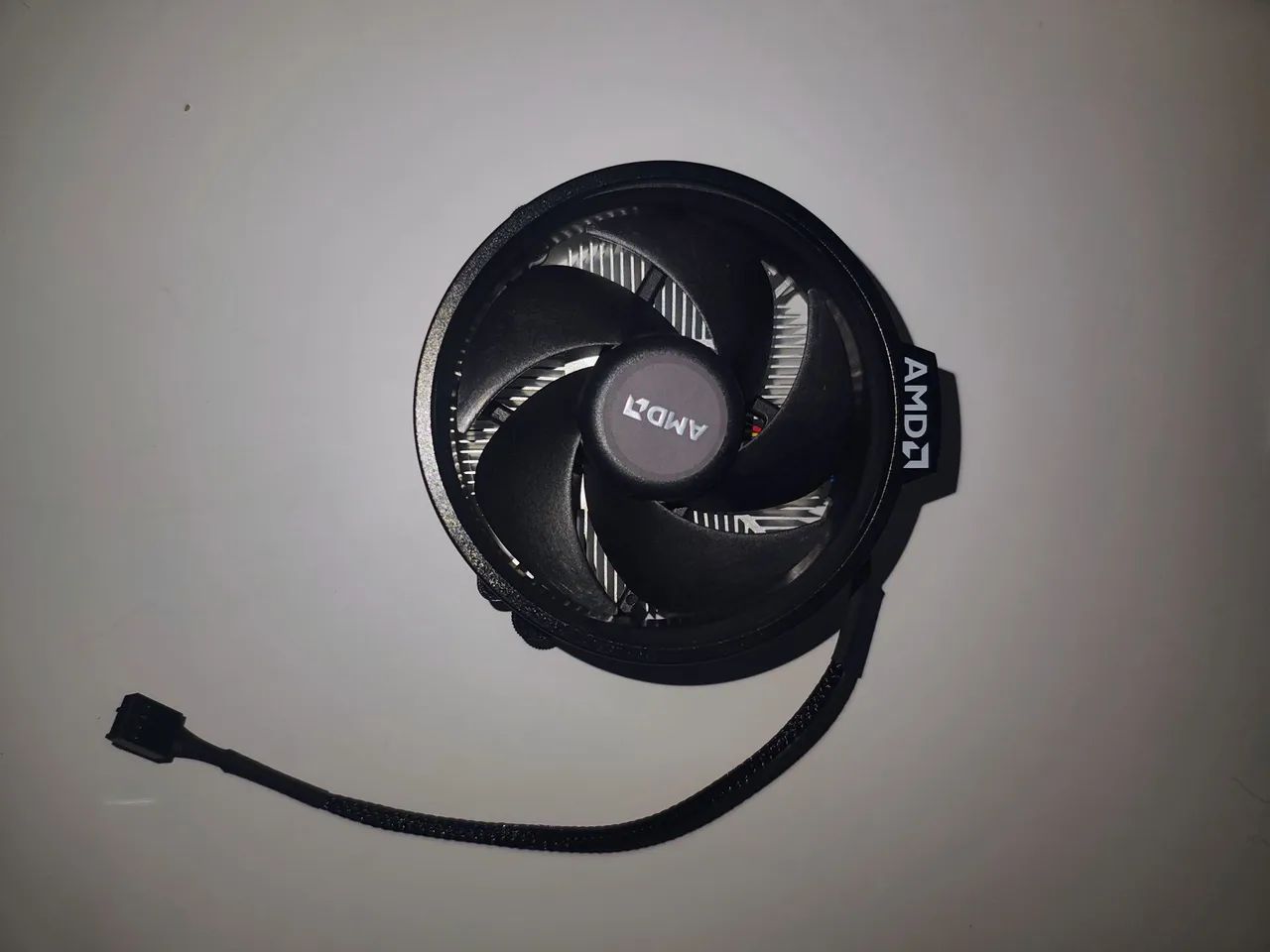 Cooler box amd novo nunca usado.