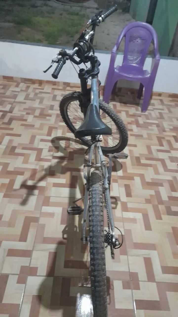 Bicicleta de Alumínio  - Foto 2