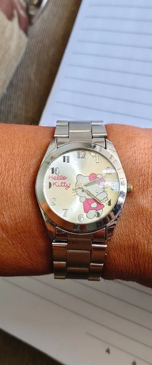 Relógio hello Kitty quartz  - Foto 3