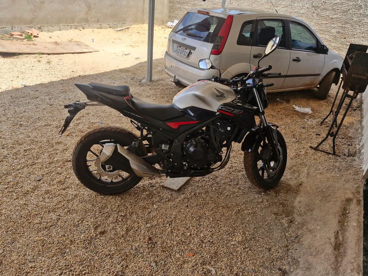 Vendo ou troco CB 500f
