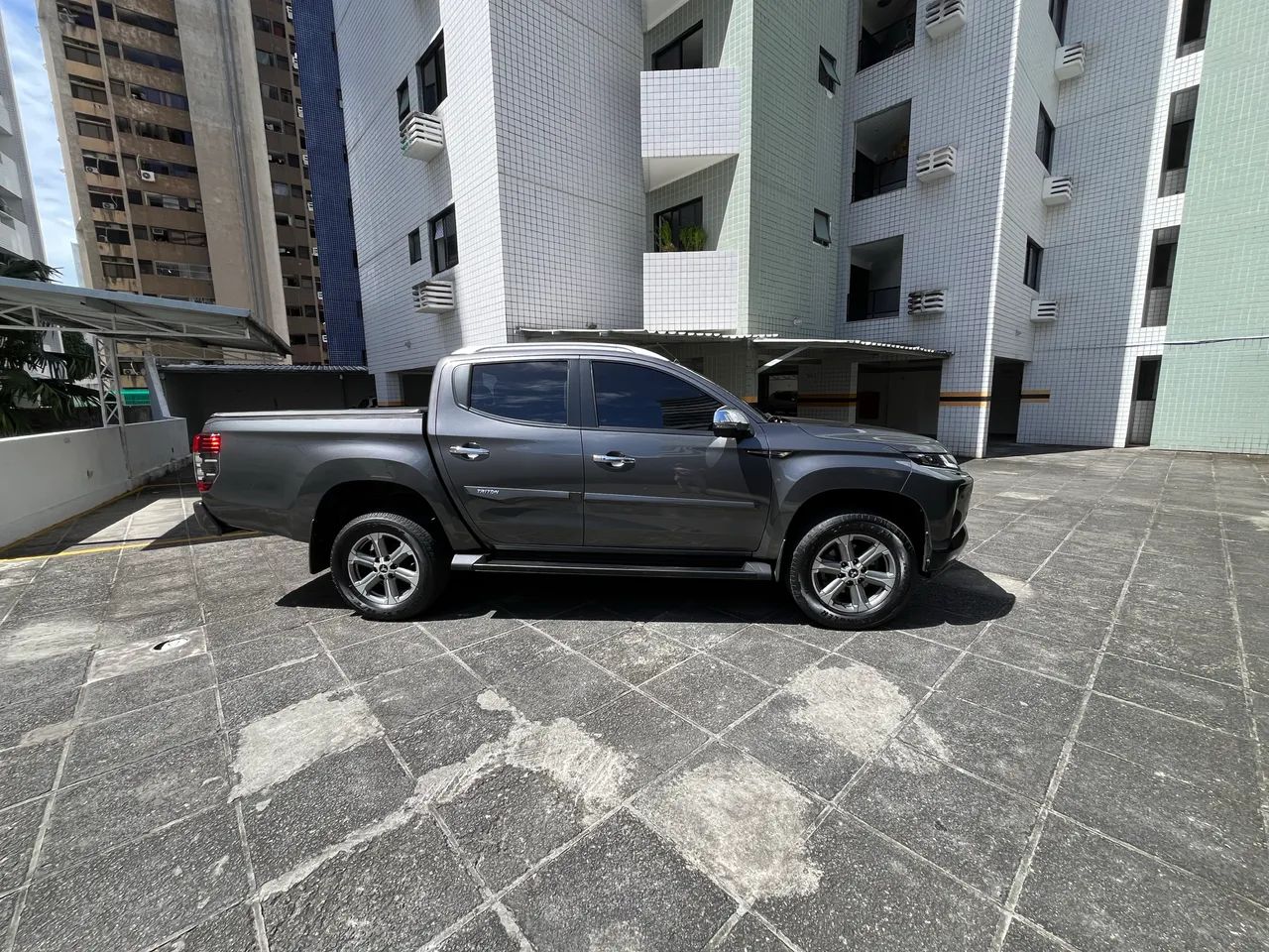 Mitsubishi L200 2024