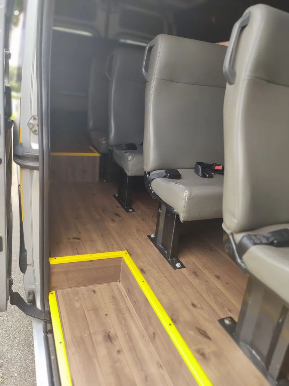 Van escolar - Foto 3