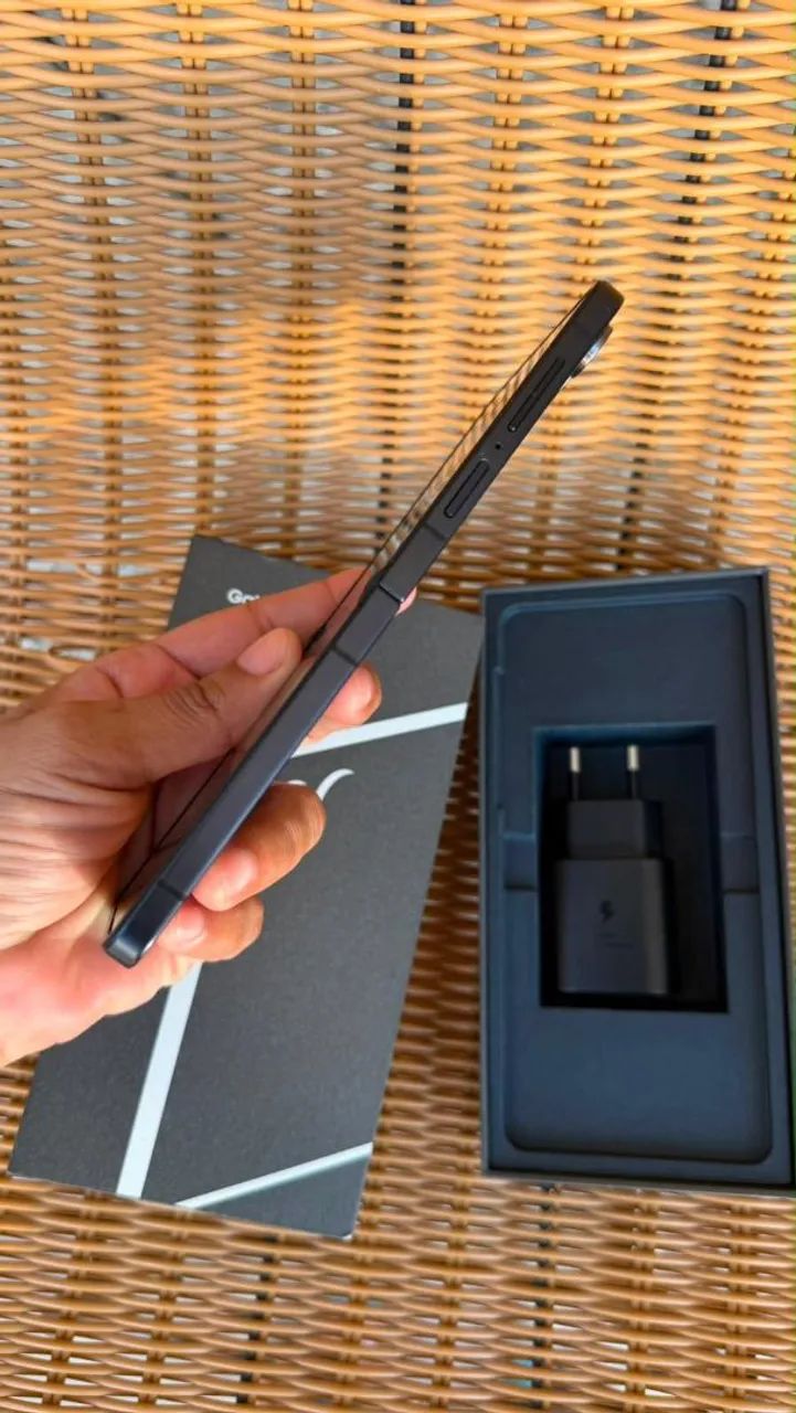 Z Flip 7 - Foto 5