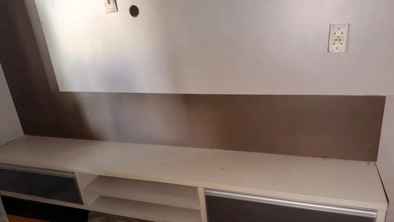 Rack para TV (com gavetas e estante)  - Foto 3