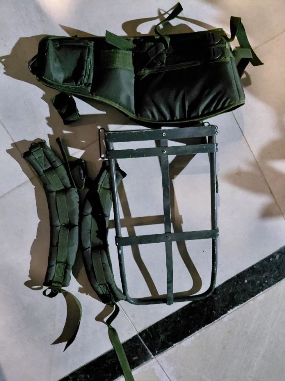 Armação para mochila militar
