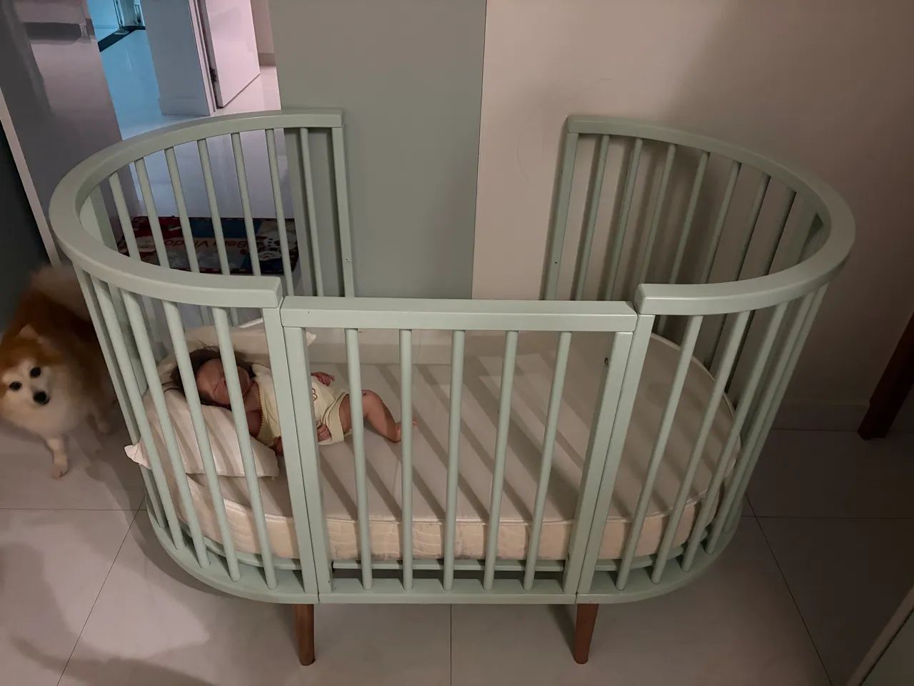 Berço dos sonhos Up 4 em 1 transforma em mini cama  - Foto 2