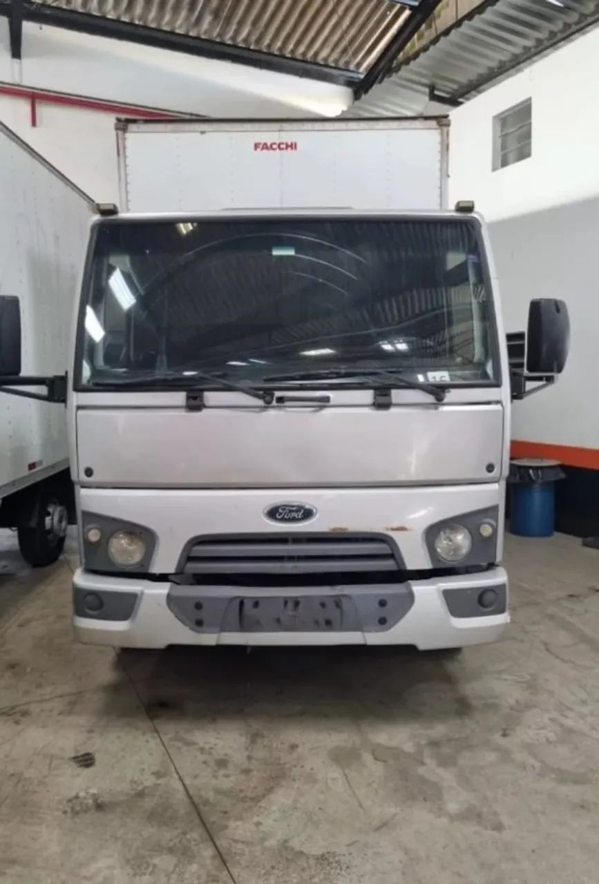 Ford Cargo 816 Bau 2016.