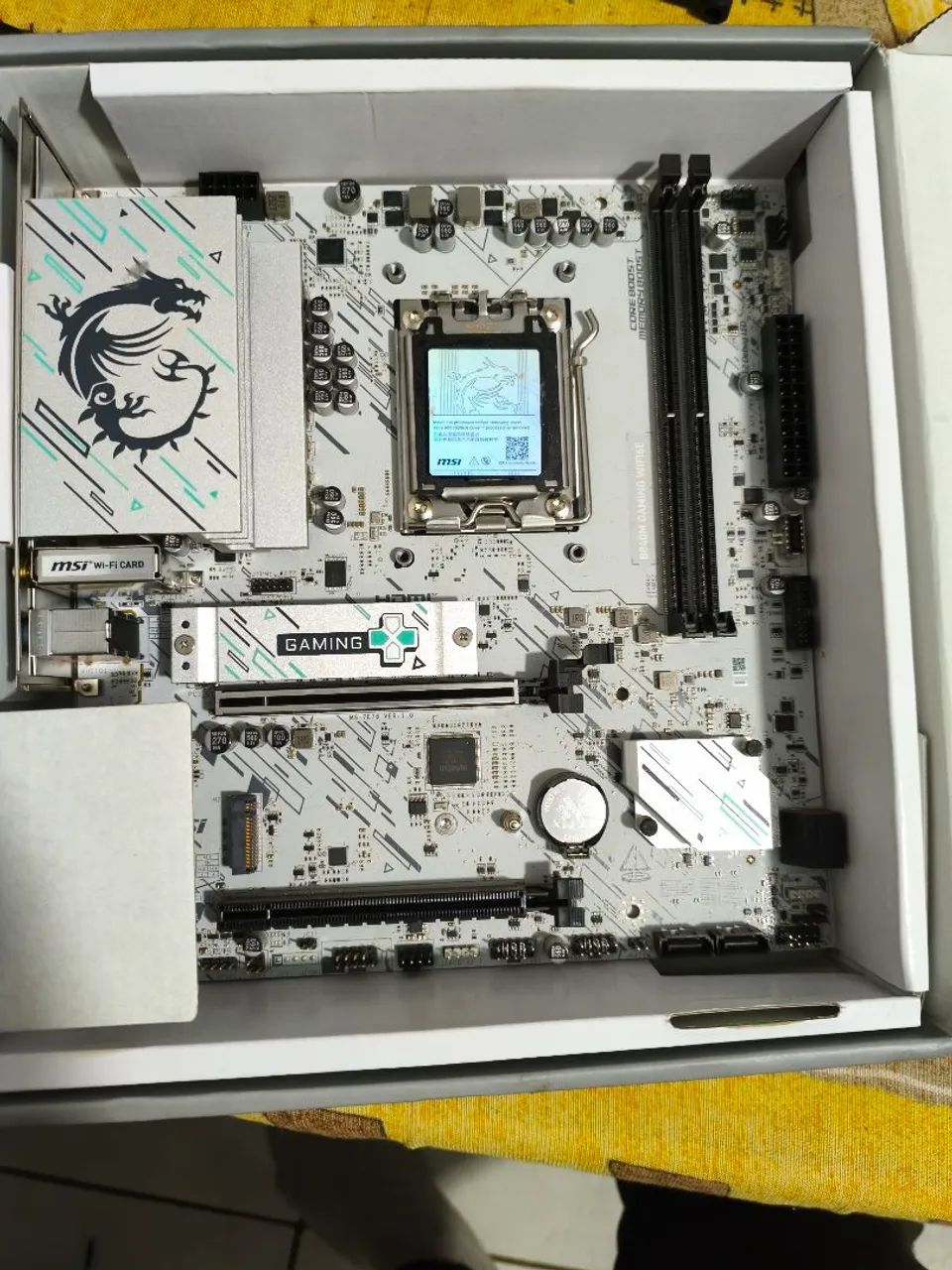 Placa mãe nova   b840m gaming wi-fi  - Foto 3