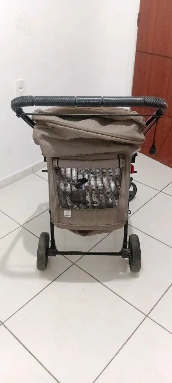 Carrinho de bebê Galzerano 250 reais 