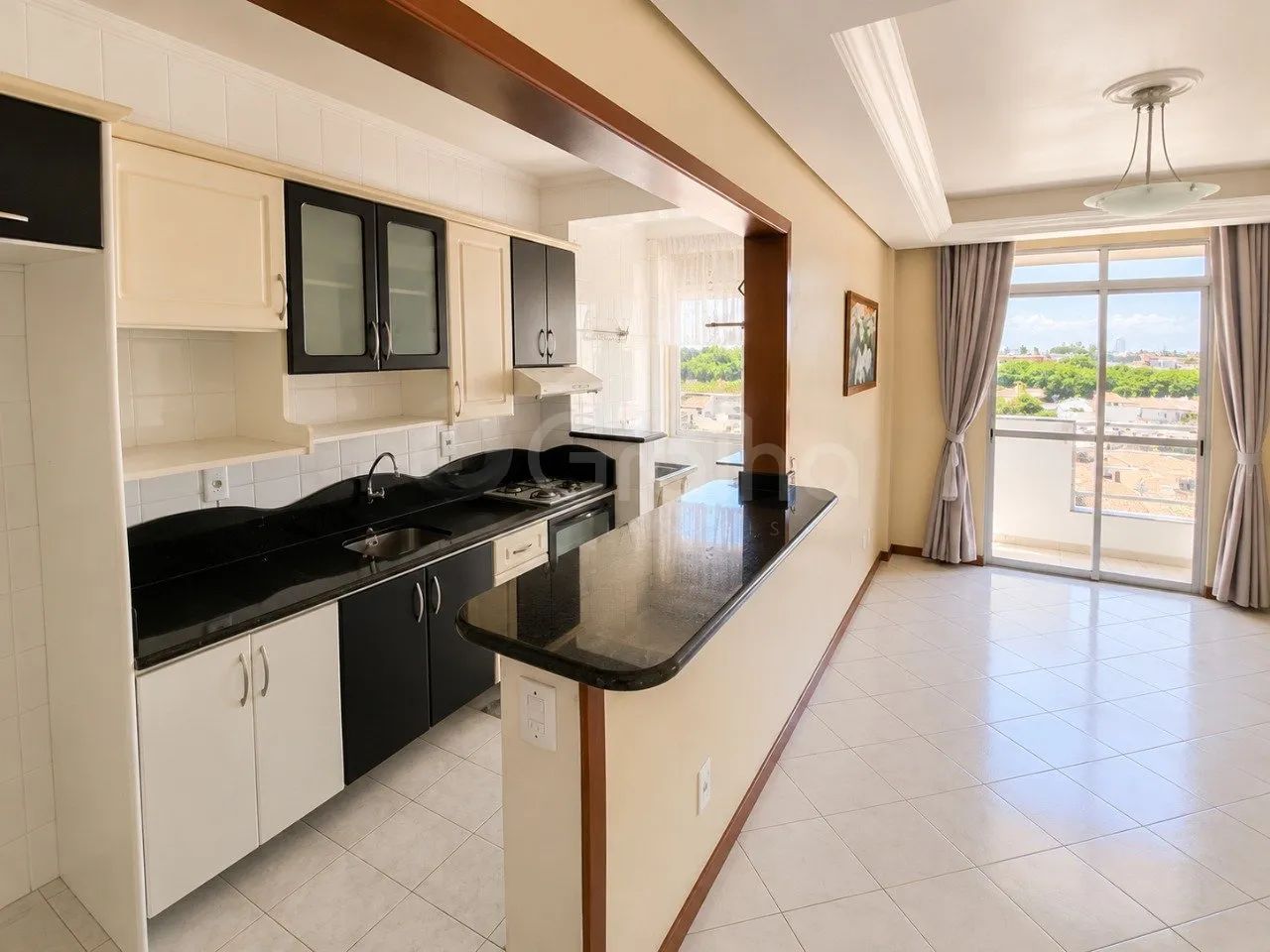 Apartamento de 60m² com 2 dormitórios na Praia Comprida - Foto 4