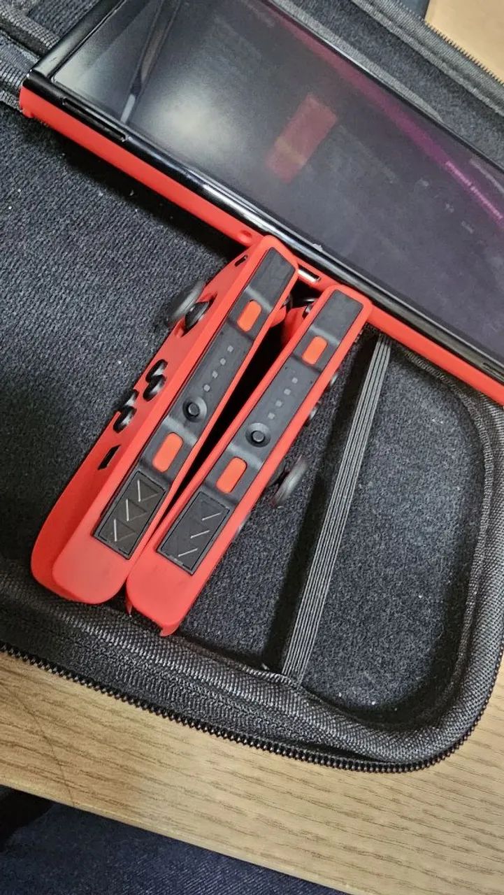 Nintendo Switch OLED - Edição especial do Mario - Foto 5