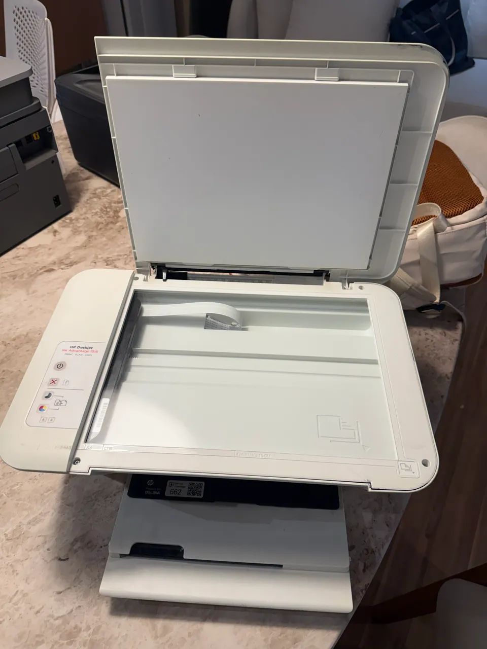 Impressora HP DeskJet 1516 com Defeito para Peças - Foto 2