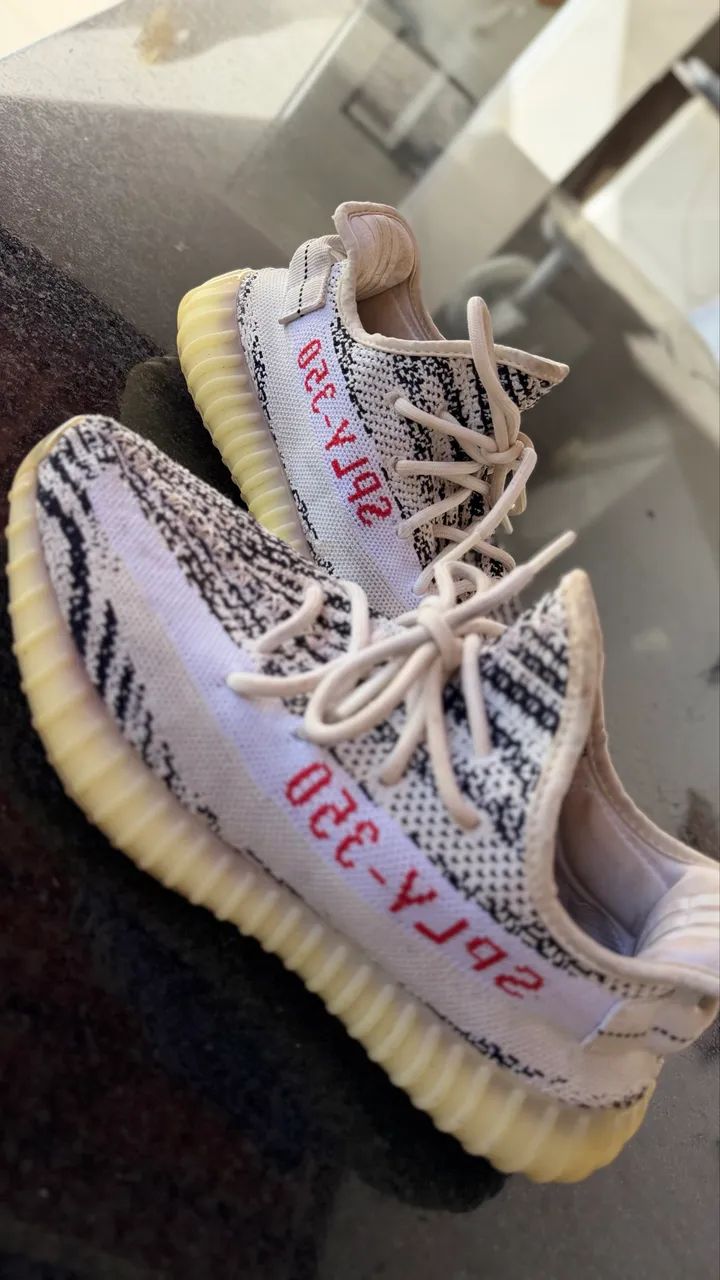 Yeezy Boost 350 v2 ÓTIMO ESTADO  - Foto 5
