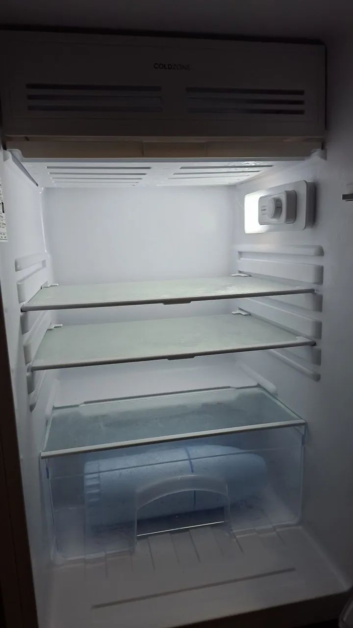 Frigobar Electrolux 122lts  - Foto 2