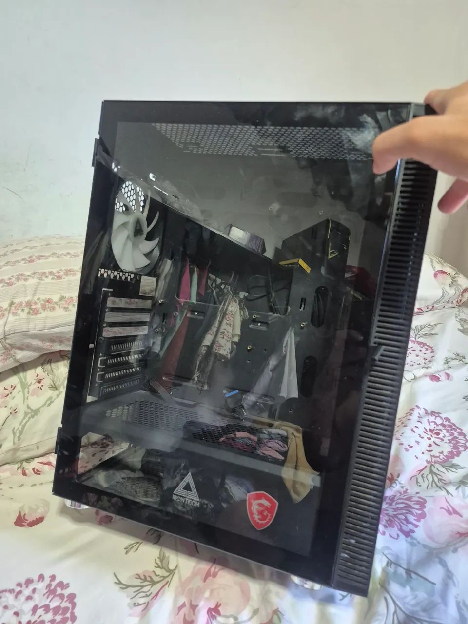 Gabinete gamer com fans  - Foto 3
