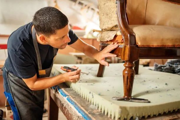 Vaga para Estofador com Experiência