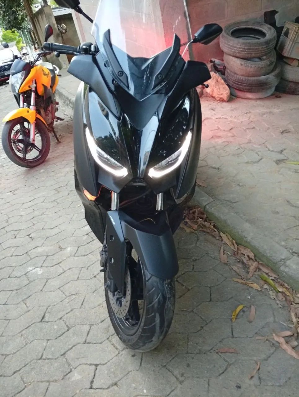 vendo moto x max