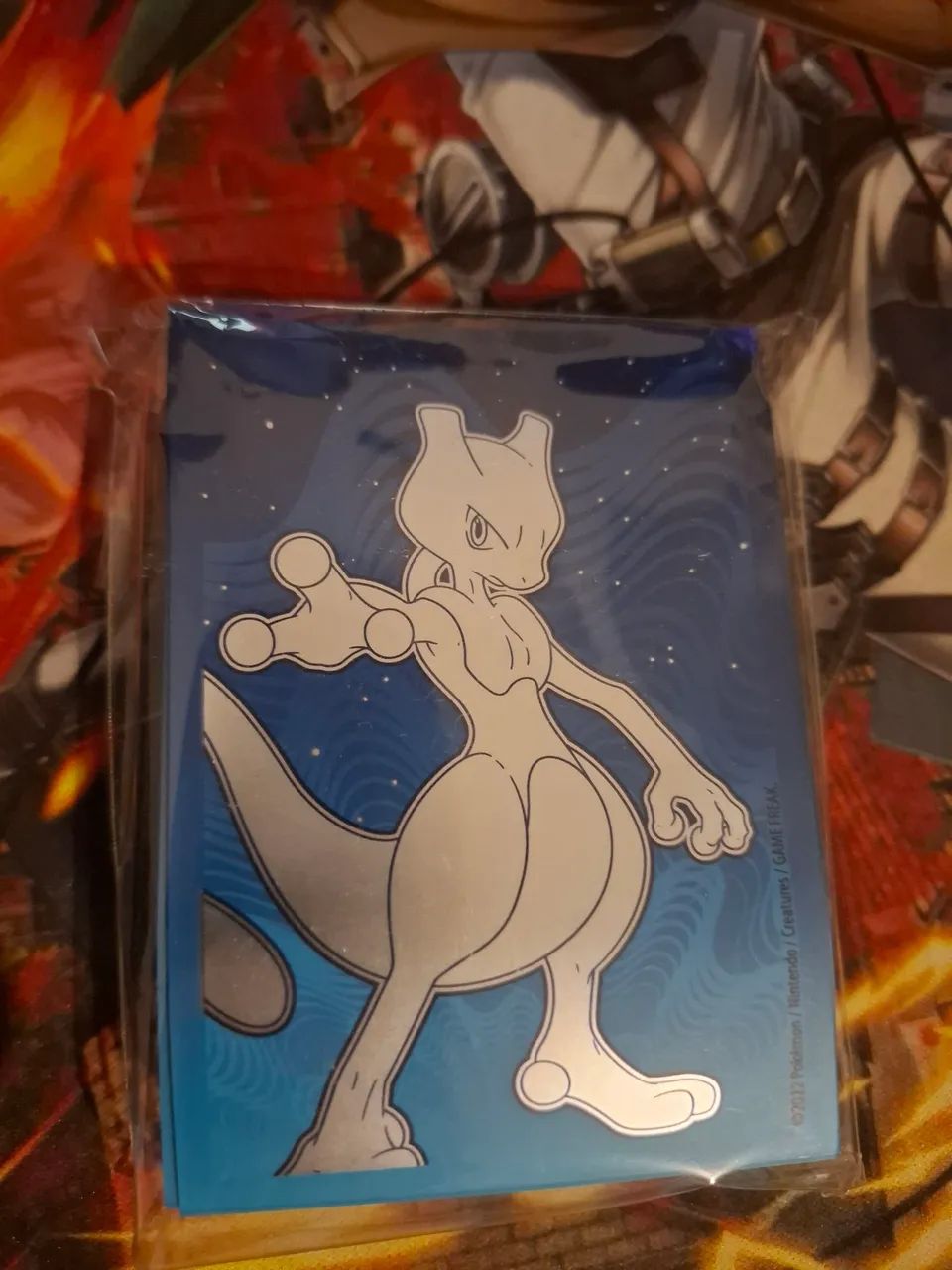 Shield protetor Mewtwo Pokémon TCG Card Game Pokémon GO