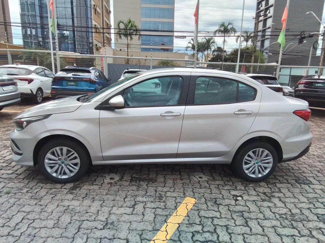 Fiat Cronos Drive 1.3 8V Flex 2024 - Foto 2