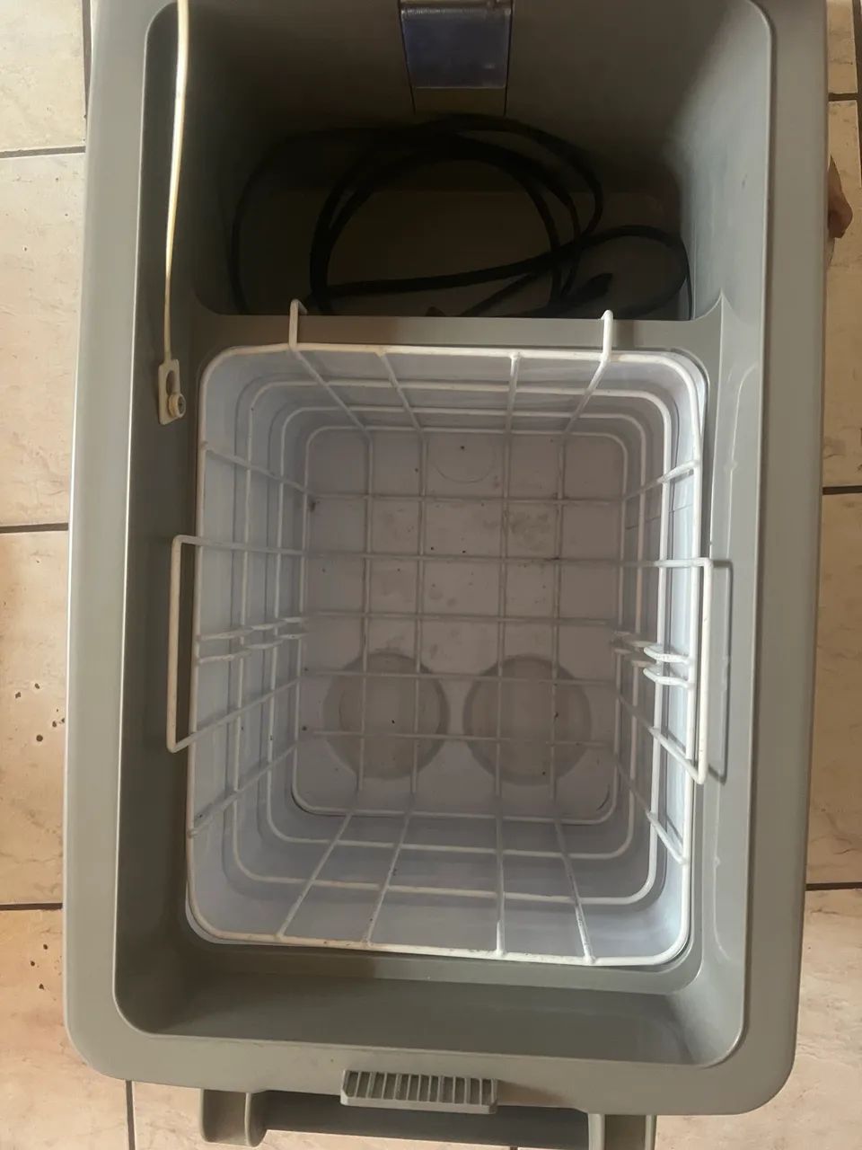 Geladeira Elber novinha