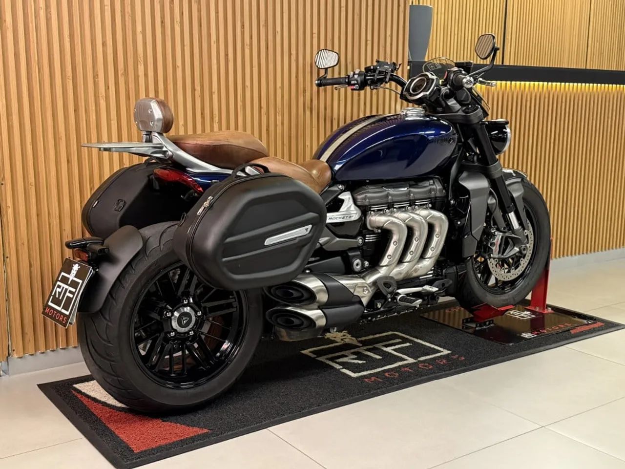Triumph Rocket III R 2500cc 2022 - Foto 4