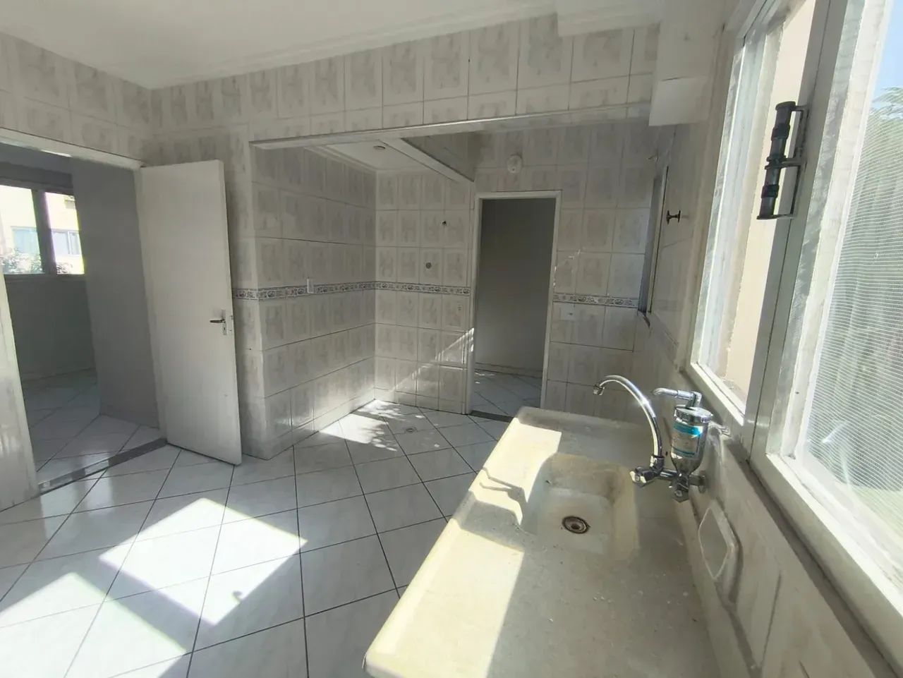 Imóvel para aluguel tem 80 metros quadrados com 3 quartos - Foto 3