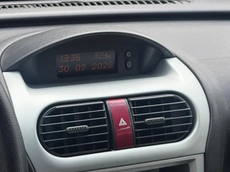 Chevrolet Corsa Hat. Premium 1.4 8V ECONOFLEX 5p, foto 17 de 20