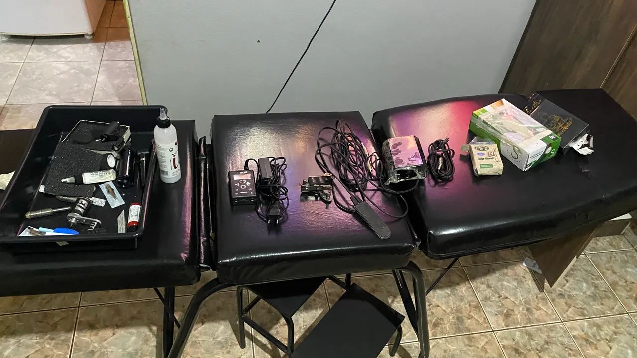 Materiais de tatuagem para iniciantes 